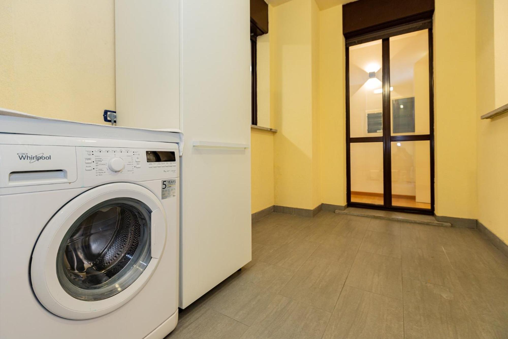 Premuda20 Milan Elegant Apartment Экстерьер фото