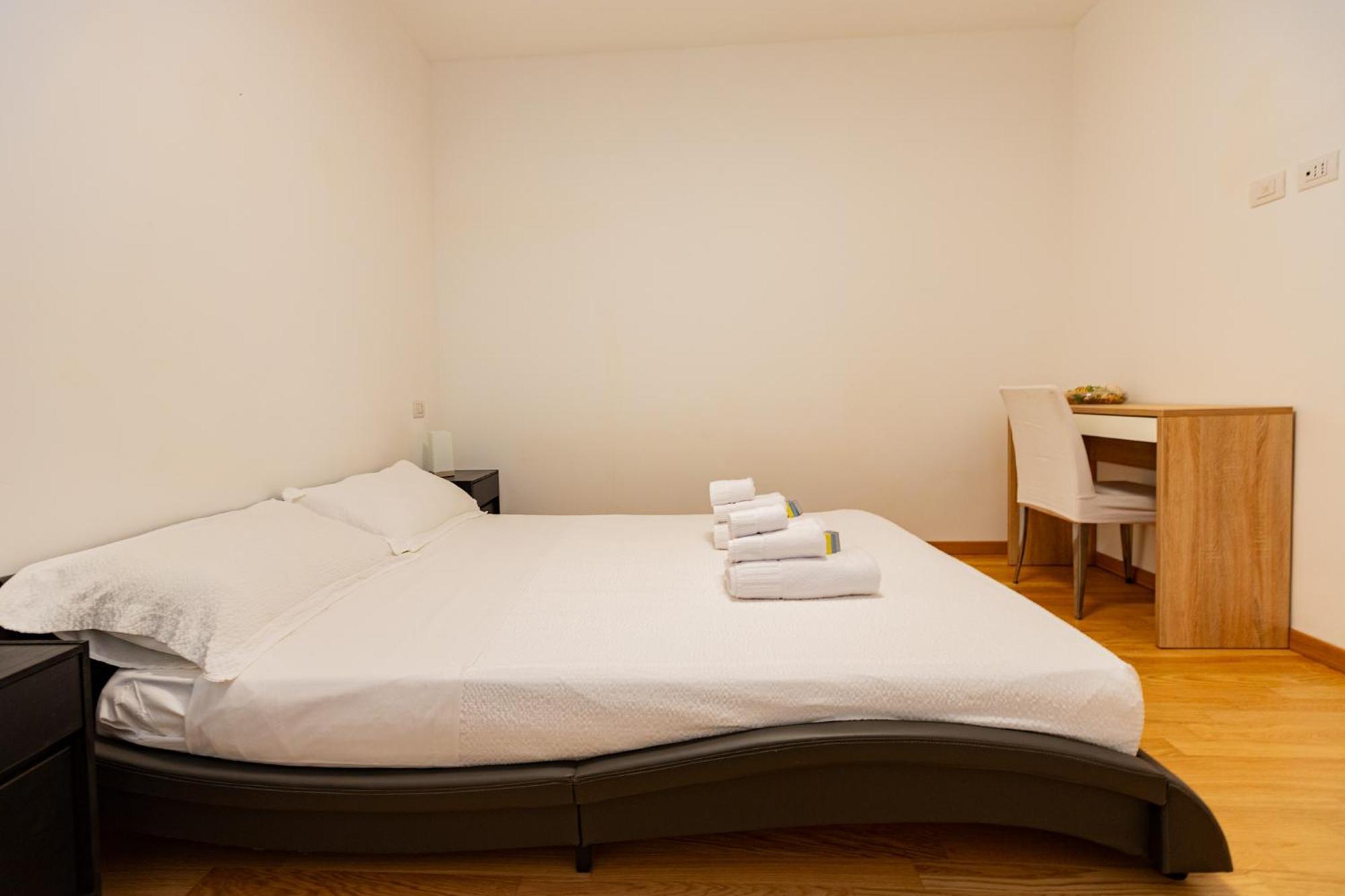 Premuda20 Milan Elegant Apartment Экстерьер фото